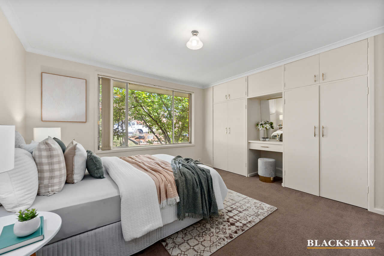 18 Castlereagh Crescent Macquarie