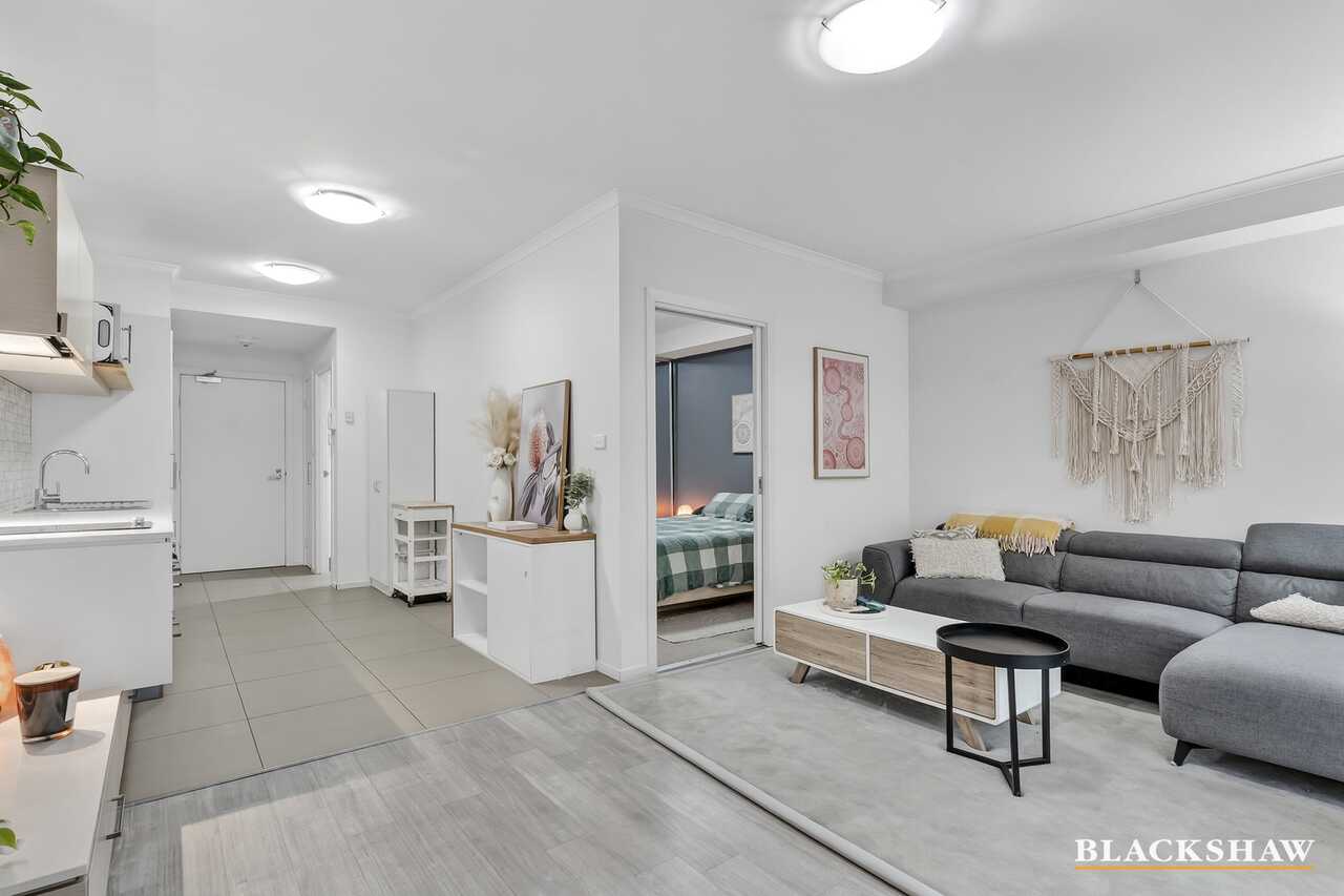 65/142 Anketell Street Greenway