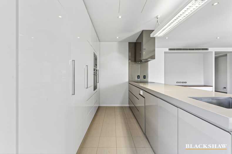 317/2 Grose Street Deakin