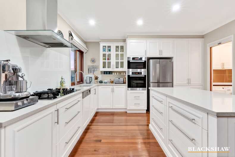 81 Halloran Drive Jerrabomberra