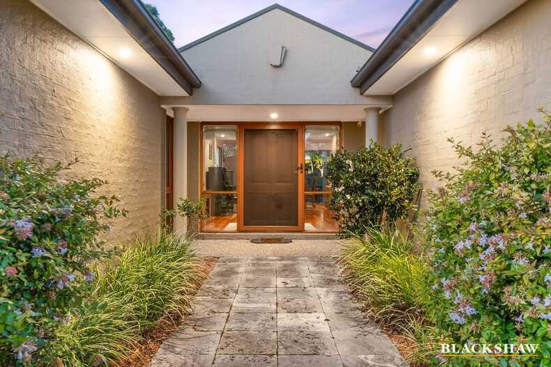 81 Halloran Drive Jerrabomberra