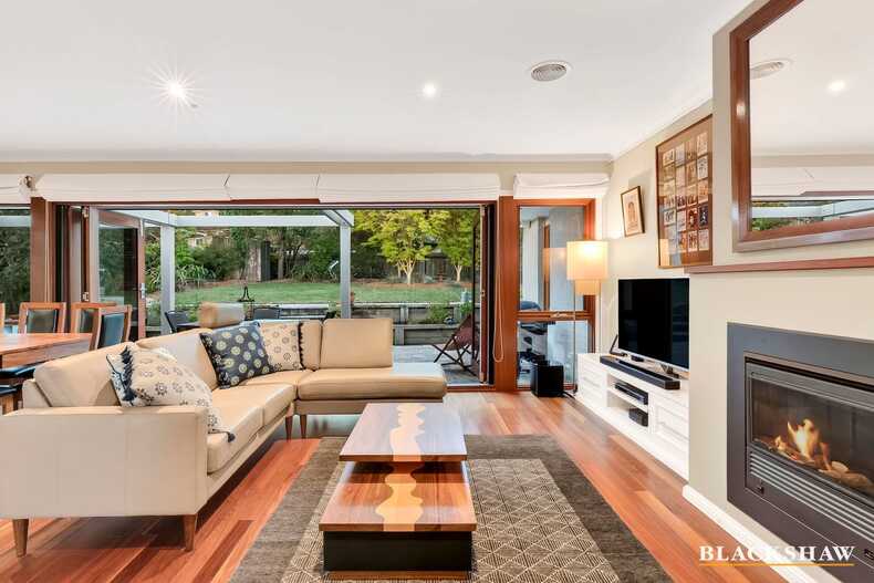 81 Halloran Drive Jerrabomberra