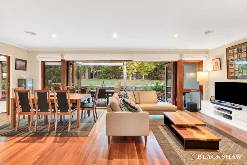 81 Halloran Drive Jerrabomberra