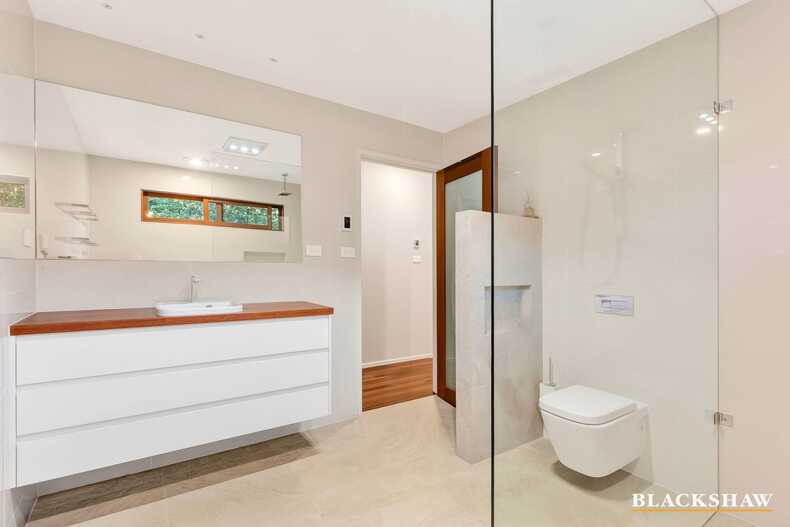 81 Halloran Drive Jerrabomberra