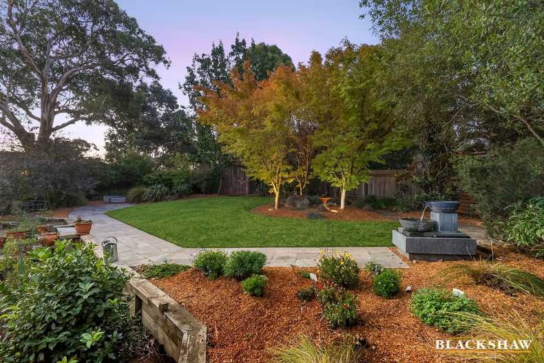 81 Halloran Drive Jerrabomberra