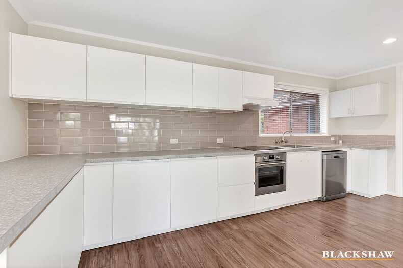 7 Jefferis Street Torrens