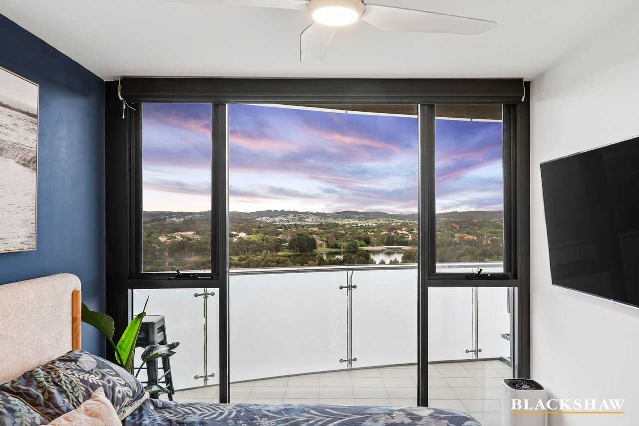294/1 Anthony Rolfe Avenue Gungahlin