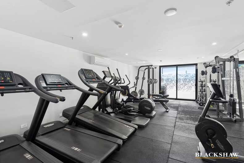 294/1 Anthony Rolfe Avenue Gungahlin