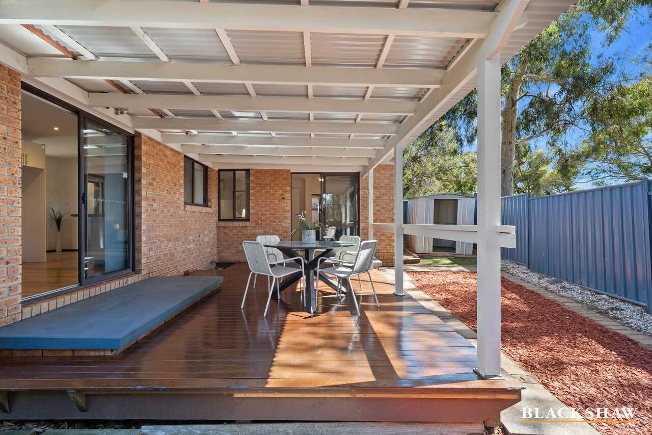 11 Le Souef Crescent Florey