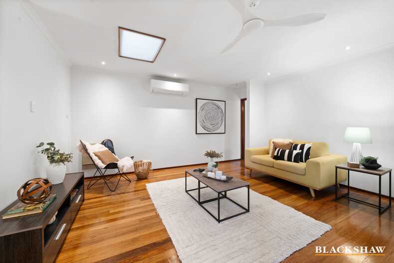 11 Le Souef Crescent  Florey