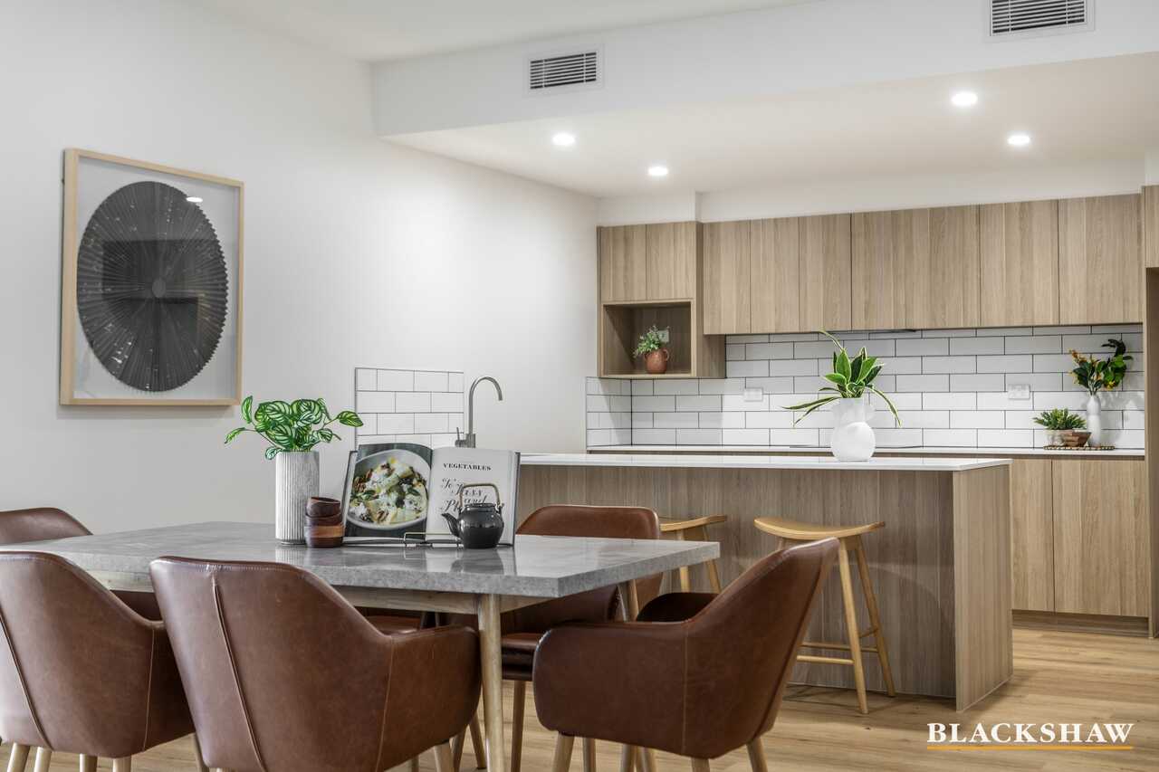 2/121 Crozier Circuit Kambah