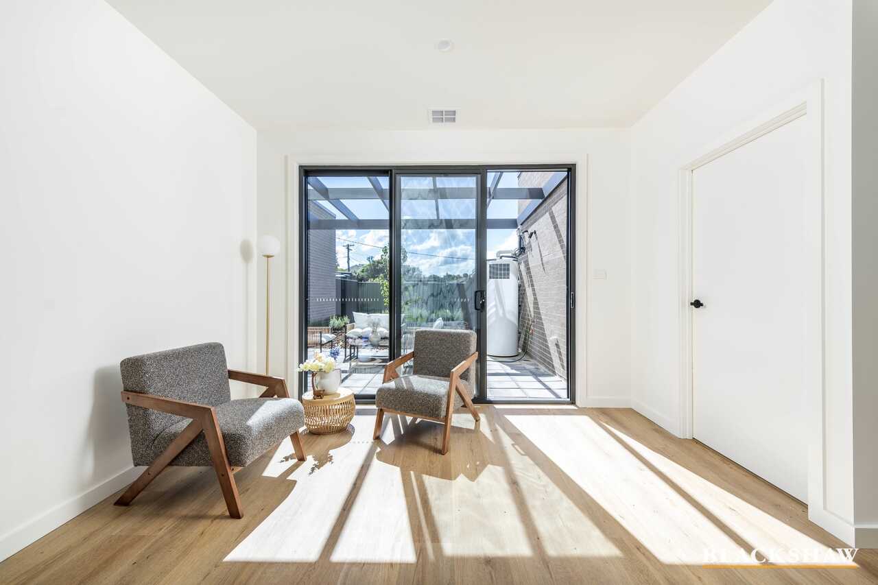 2/121 Crozier Circuit Kambah