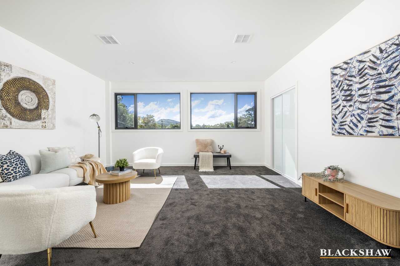 2/121 Crozier Circuit Kambah