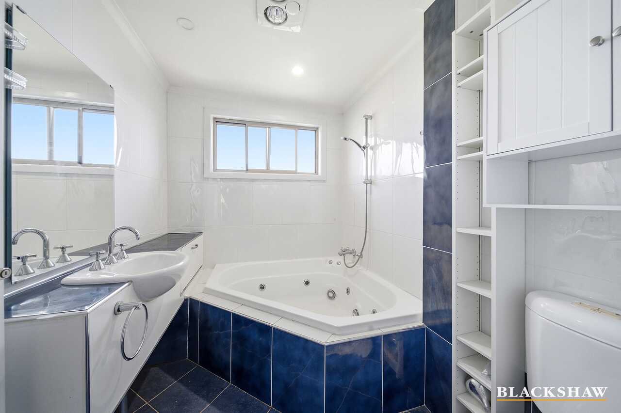 4/10 Nimmitabel Street Queanbeyan