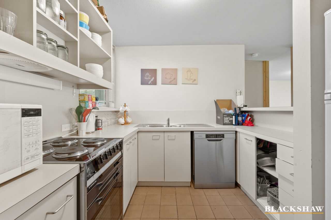 19/26 Macquarie Street, Barton, Barton - Thumbnail 4
