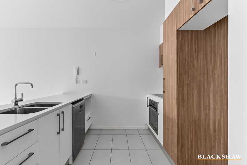 265/36 Phillip Hodgins Street Wright