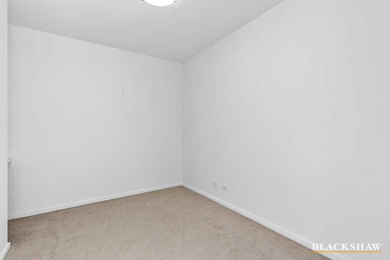 265/36 Phillip Hodgins Street Wright