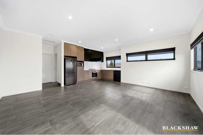 3 Zealie Bend Googong