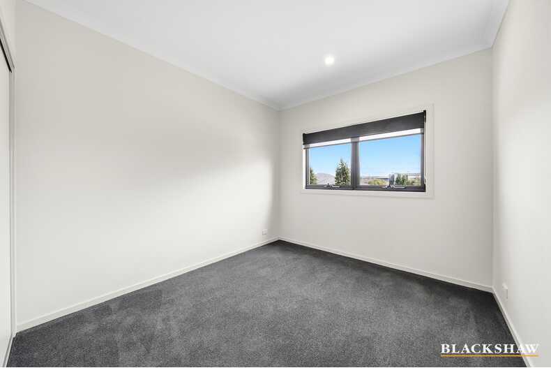 3 Zealie Bend Googong