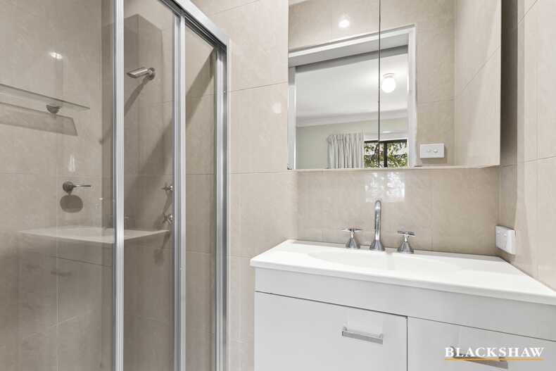 7/103 Canberra Avenue Griffith