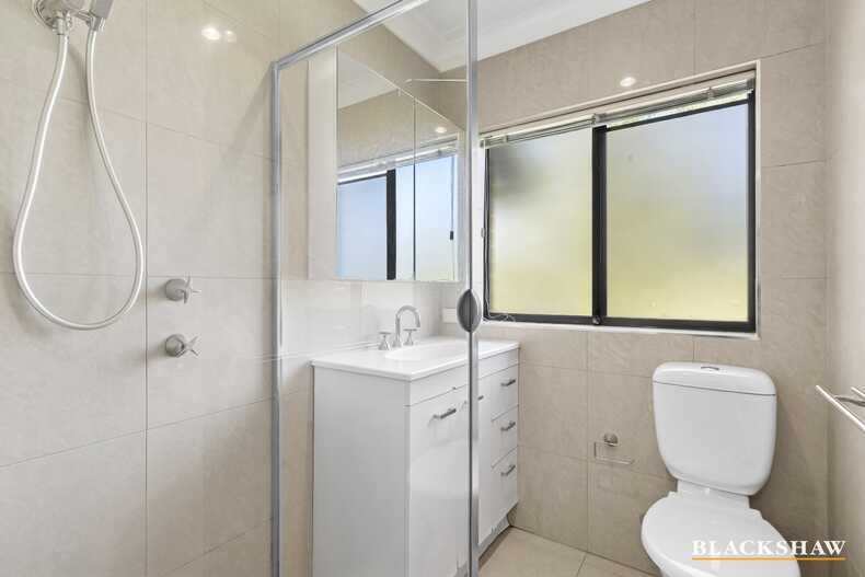 7/103 Canberra Avenue Griffith