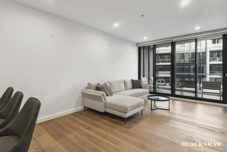 146/44 Constitution Avenue Parkes