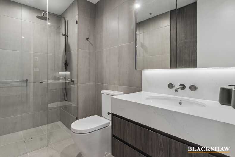 146/44 Constitution Avenue Parkes