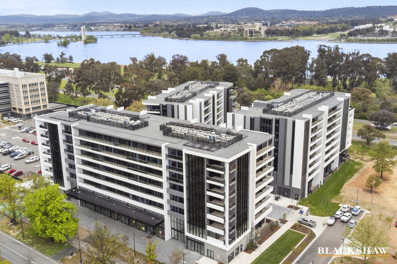 146/44 Constitution Avenue Parkes