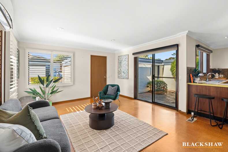 3 Beadle Place Charnwood