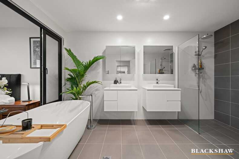 1202/2 Gribble Street  Gungahlin