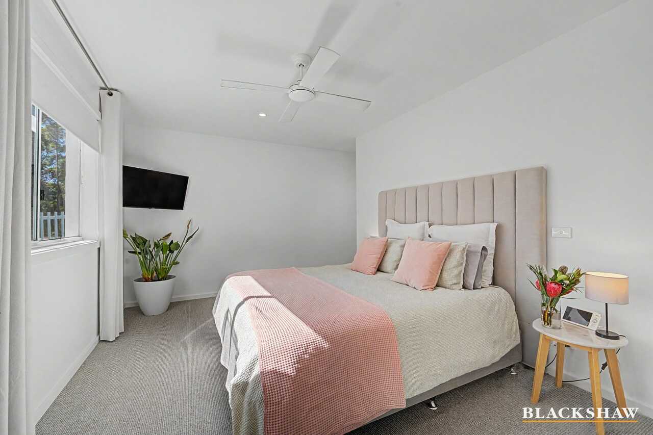 13 Buguri Crescent Malua Bay