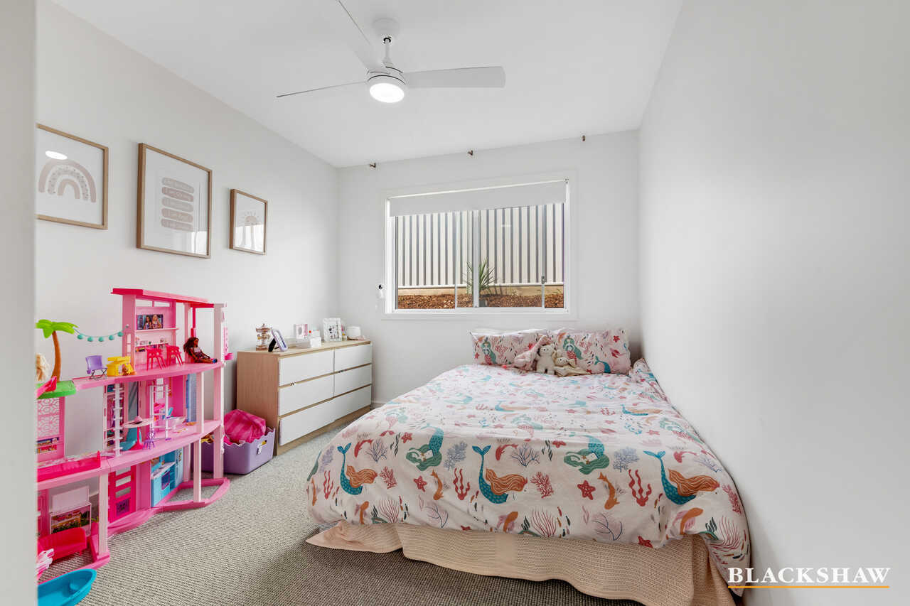 13 Buguri Crescent Malua Bay