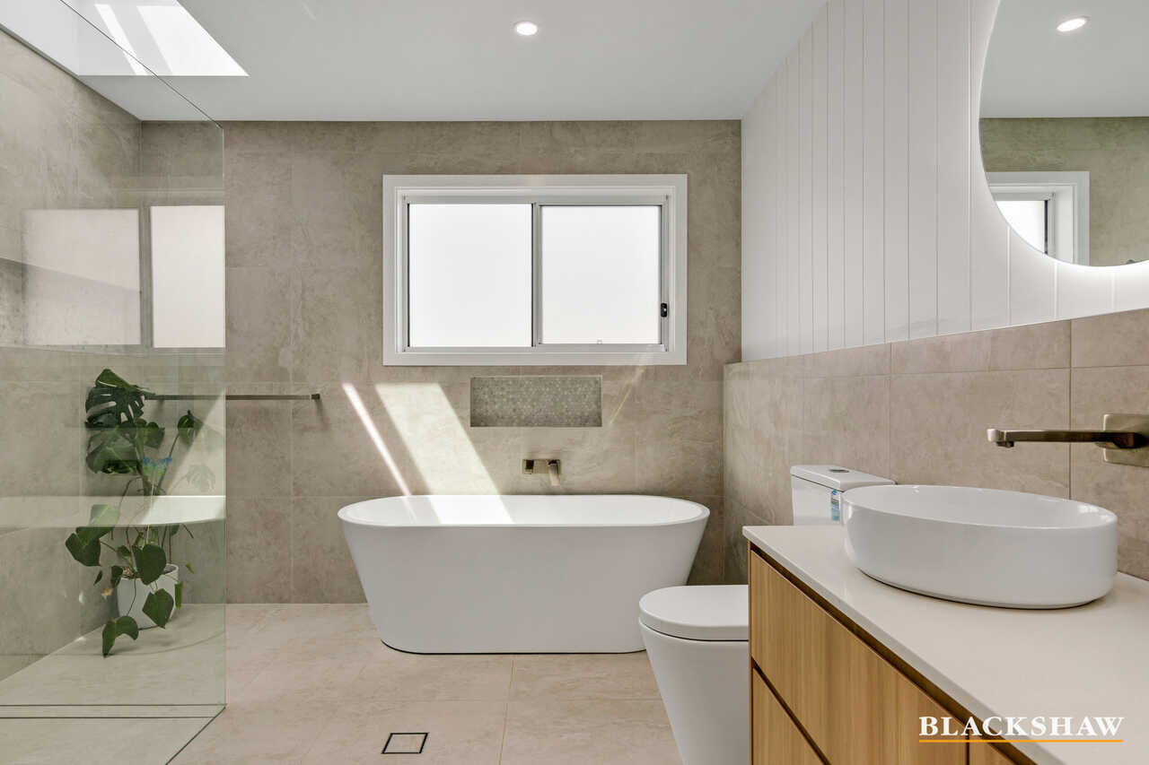 13 Buguri Crescent Malua Bay