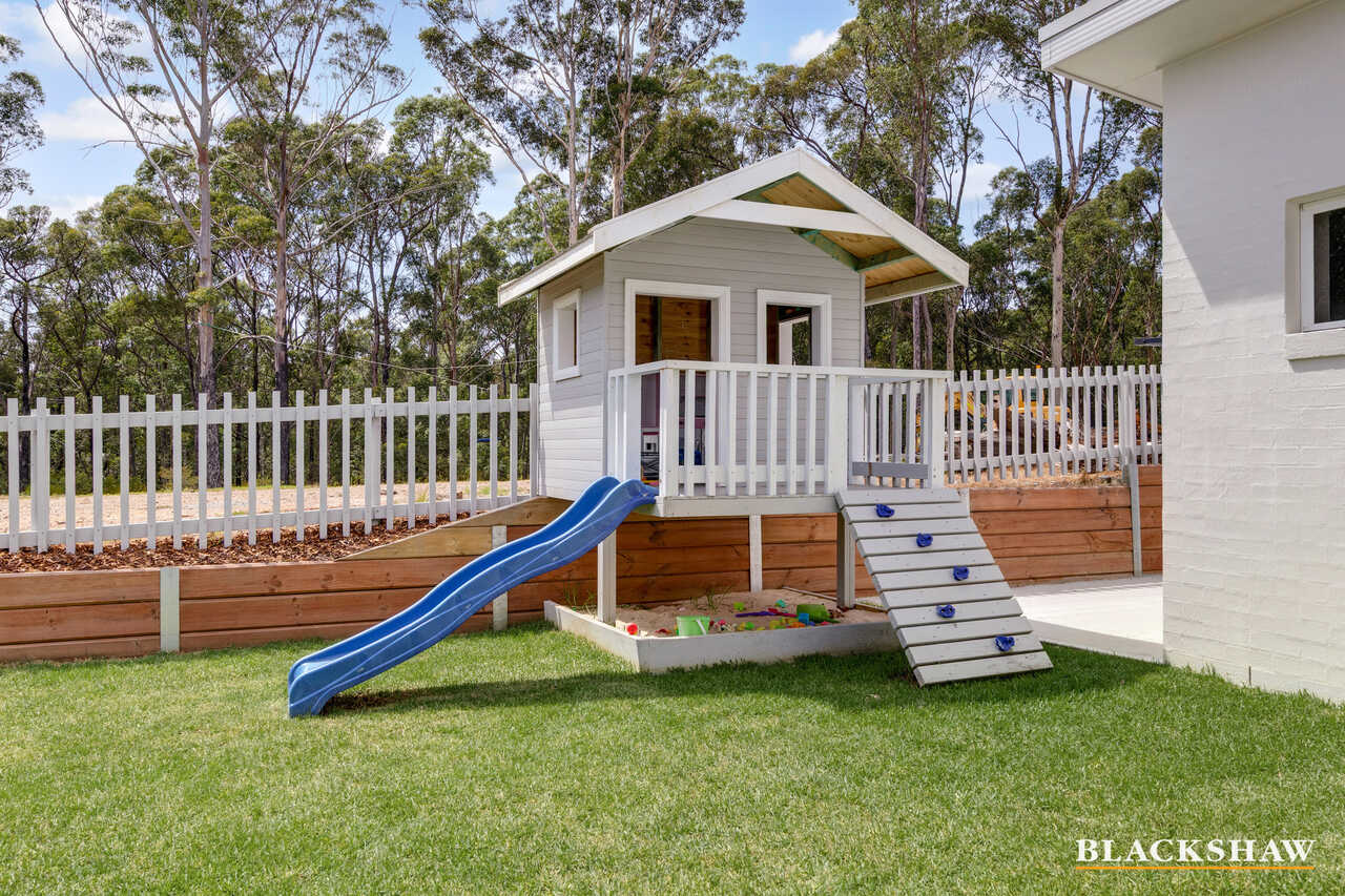 13 Buguri Crescent Malua Bay