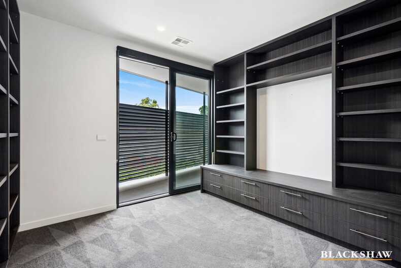 1/7 Sabine Close  Garran