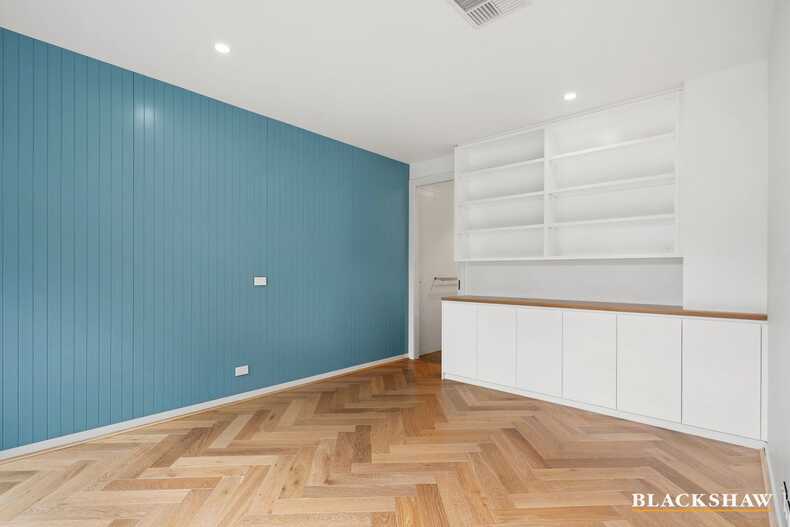 1/7 Sabine Close  Garran