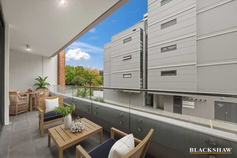 14/19 Leichhardt Street Kingston