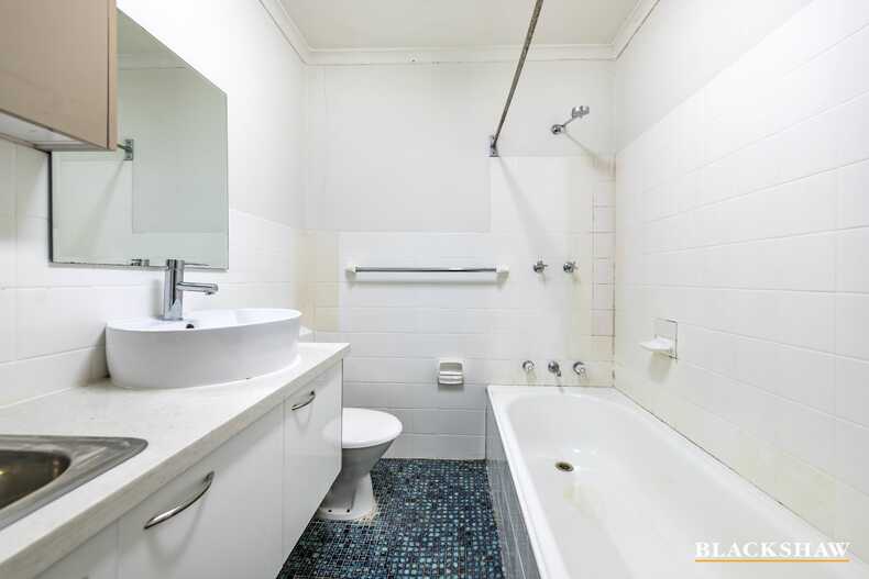 38/6 Maclaurin Crescent Chifley