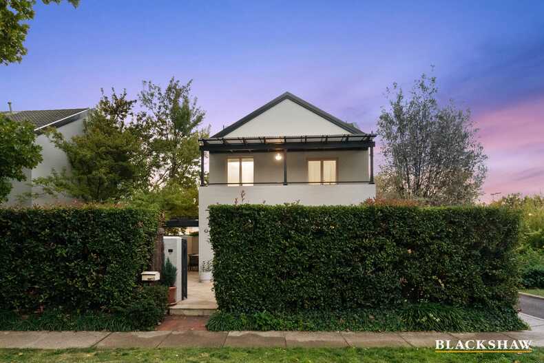 10/37 Dominion Circuit Forrest