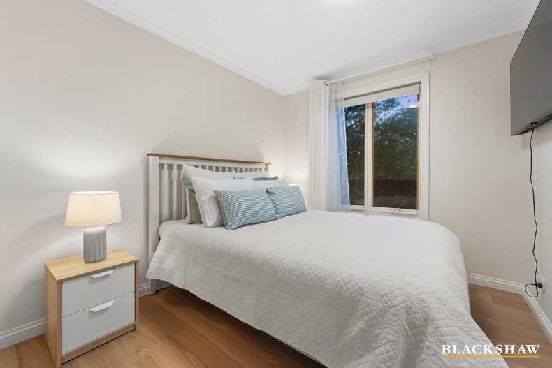 10/37 Dominion Circuit Forrest