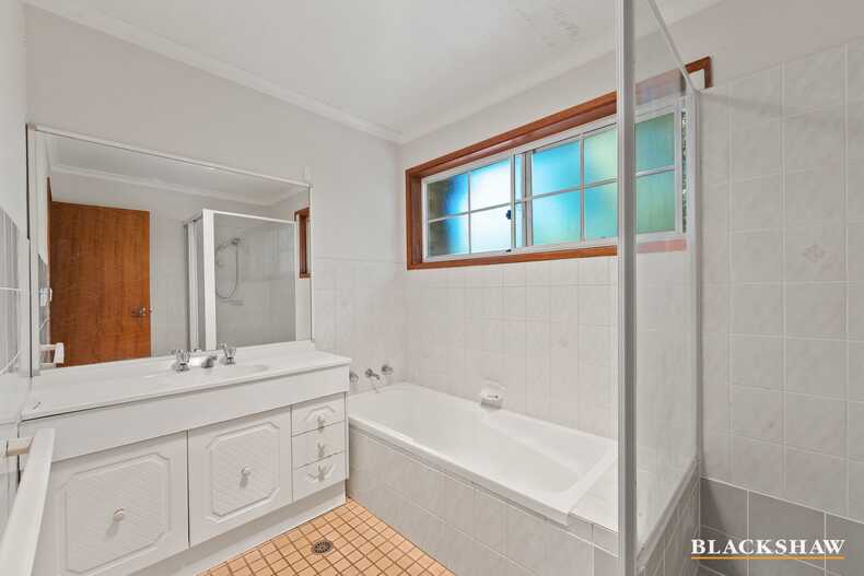 5/9 Torpy Place Jerrabomberra