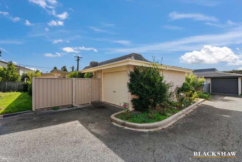 8 Parry Place Farrer