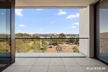 125/62 Constitution Avenue Parkes