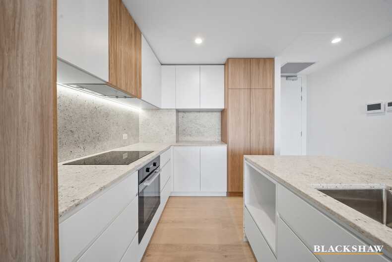 125/62 Constitution Avenue Parkes