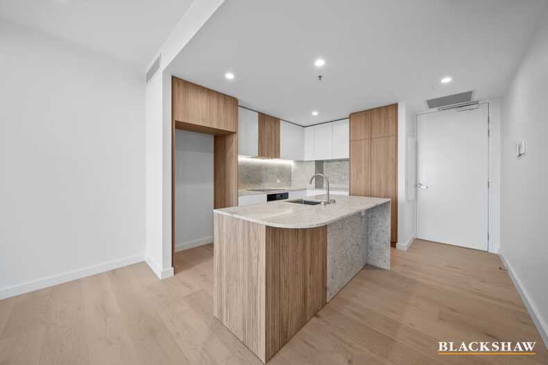 125/62 Constitution Avenue Parkes