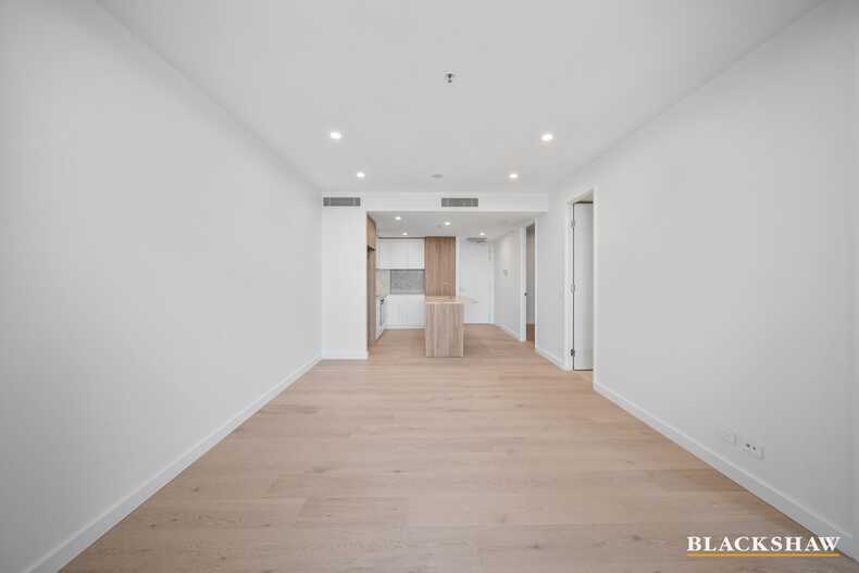 125/62 Constitution Avenue Parkes