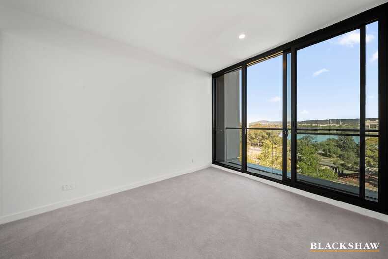 125/62 Constitution Avenue Parkes
