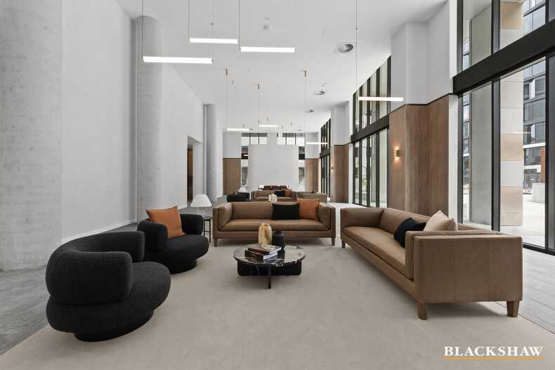 125/62 Constitution Avenue Parkes