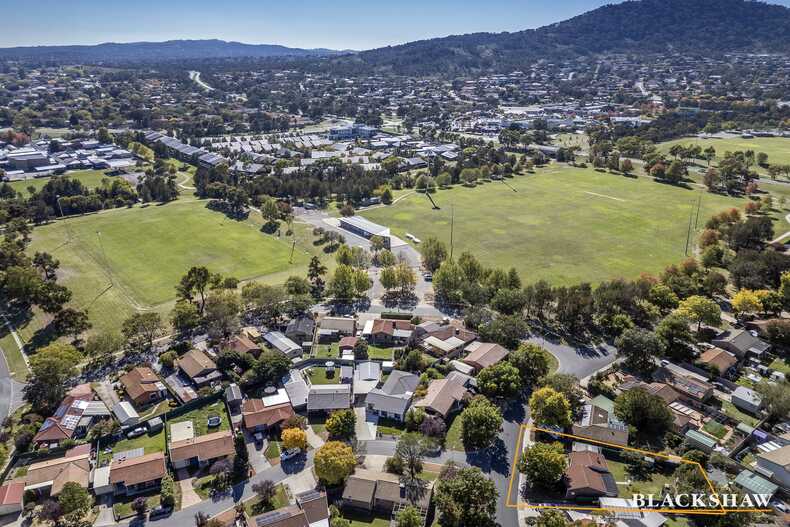 56 Sherwood Circuit Gordon