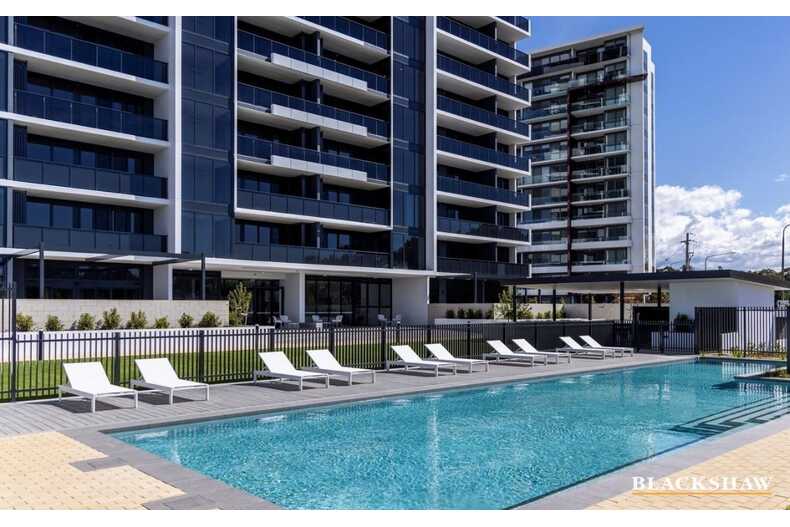 35/11 Irving Street Phillip